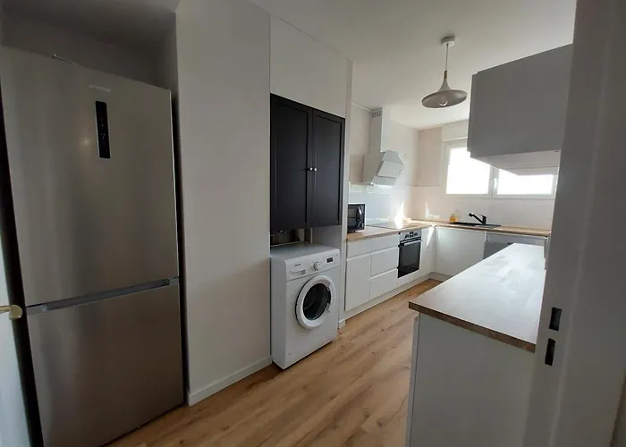 公寓 Le Domaine De La Corchade Tout Neuf Pour 6 Personnes Societe Selogerametz Com 梅斯